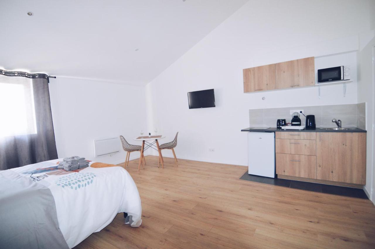 Studios Lsquare-Residence Chatellerault Bagian luar foto