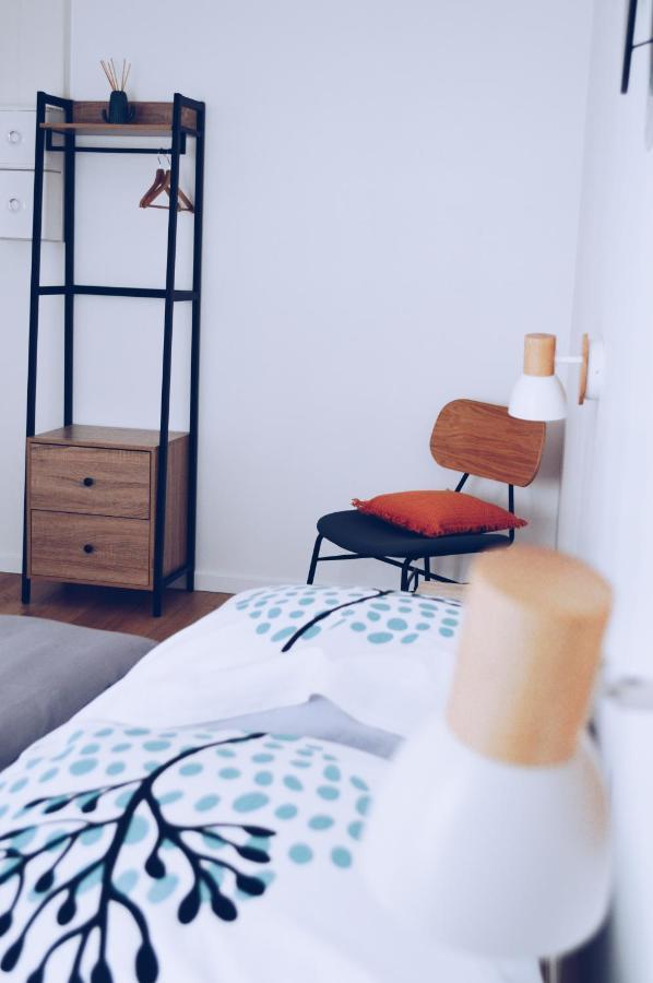 Studios Lsquare-Residence Chatellerault Bagian luar foto