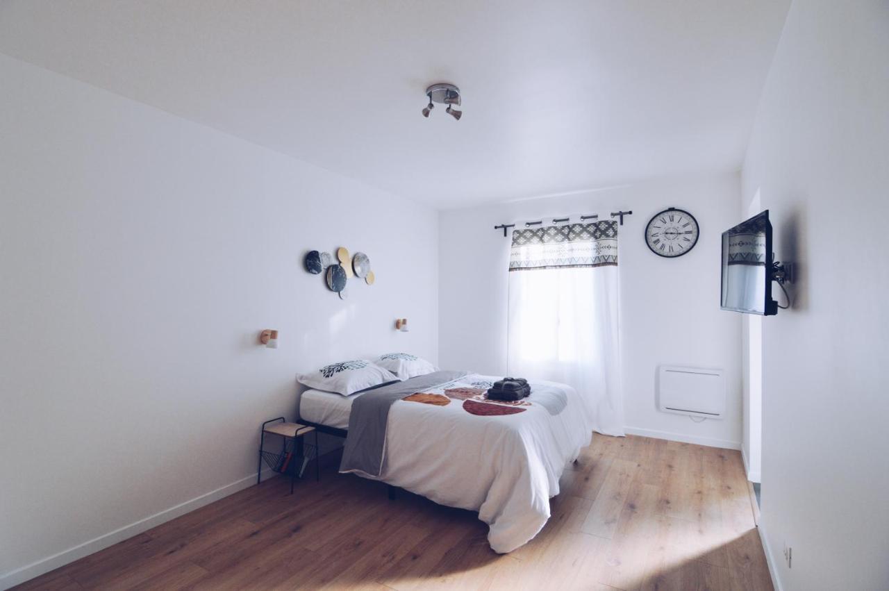 Studios Lsquare-Residence Chatellerault Bagian luar foto