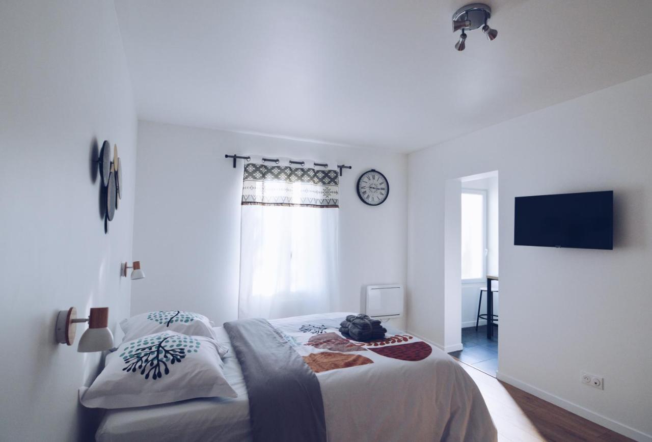 Studios Lsquare-Residence Chatellerault Bagian luar foto