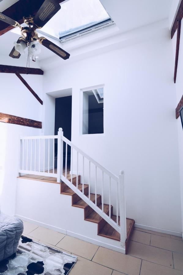 Studios Lsquare-Residence Chatellerault Bagian luar foto